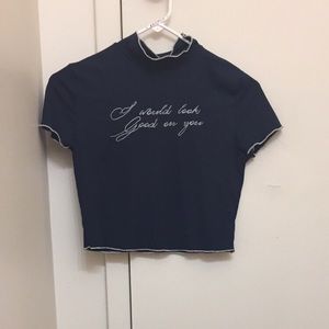 *Worn* UNIQLO navy blue crop top